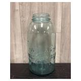 vintage Atlas Strong Shoulder Mason Jar in an aqua