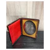 Daguerreotype of sisters & guitar
