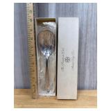 Vintage 1979 'Avon's Very Best' silver-plated serv