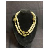 vintage Japanese faux pearl necklace with decorati