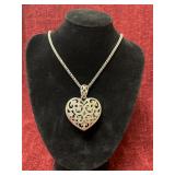 silver-tone heart pendant necklace