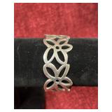 Silver flower patterned cuff bracelet