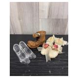 Shoe figurines lot