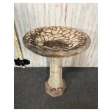 concrete 2-piece pedestal birdbath