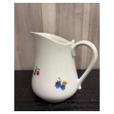 BIA Cordon Bleu Frieda Collection pitcher with han