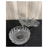 Glass Shell bowl & crosshatch crystal bowl