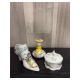 Porcelain boudoir set