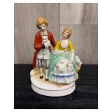 Japanese porcelain couple figurine