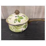 Vintage Villeroy & Boch enameled saucepan