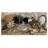 Decorative Accessories