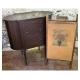 Sewing cabinet