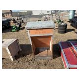 Pig Feeder
