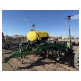 John Deere 7200 6 Row Corn Planter