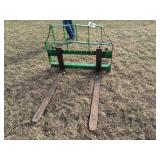 Frontier 5500lb Loader Pallet Forks