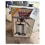 LEM 5lb Sausage Stuffer
