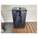 Igloo Mini Fridge