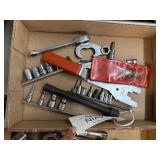 Snap-on lot