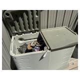 Rubbermaid Storage Bin w/contents