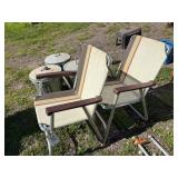 (2) Folding Chairs