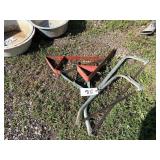 Saws & Ladder Jacks