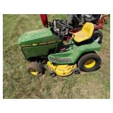 John Deere LX176 Riding Lawn Mower