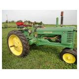 John Deere B