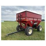 J&M Manufacturing 385 Gravity Wagon