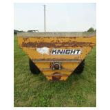 Knight 912 Slinger Spreader