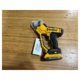 New Dewalt 20V Pruner w/battery