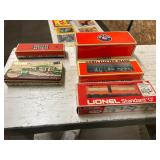 Lionel Trains & Passenger Station Kit