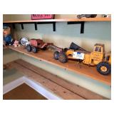 Tonka & other graders