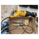 Dewalt DWE305 Sawzall & Blades