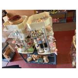 Misc Pig Dï¿½cor & Display Shelf