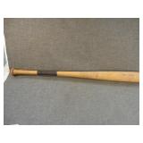 RARE 1950's Mickey Mantle Model H&B 33 Inch Bat