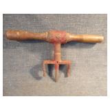 Vintage Enterprise Cast Iron Bung Hole Boring Tool