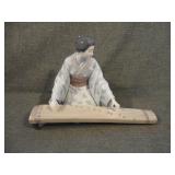 Vintage Lladro Koto Player #8223 Figure