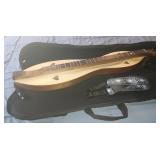 Handmade Folkart Dulcimer in case Mespadden