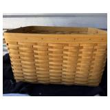 Hostess Medium Wash Day Basket 10X18' Longaberger