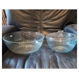Pyrex bowls 12' and 8'