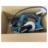 Makita power planer