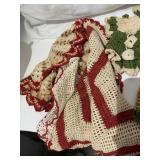 Linens handkerchief and doily lot
