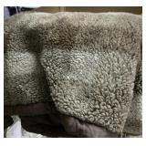 Eddie Bauer thick blanket
