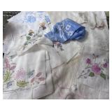 Vintage Hankerchief lot