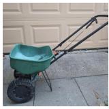 Scotts fertilizer spreader