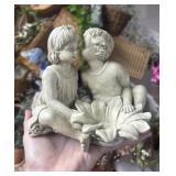 Garden decor figurine boy kissing girl