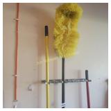 Mops and Duster