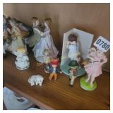 Figurines