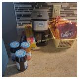 Jams, 5 Cup Coffee Pot, Folgers Coffee