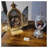 Small Nativity Scenes