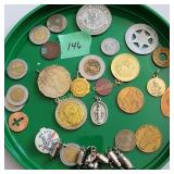 Vintage Charms, Tokens